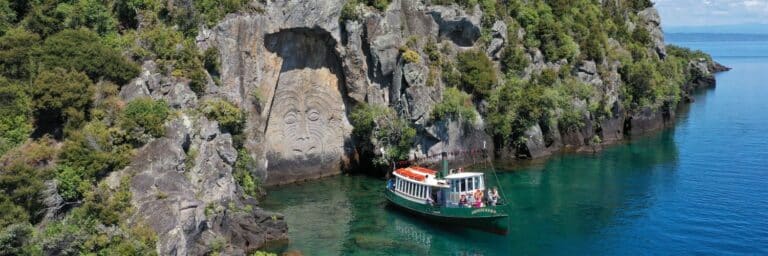Ernest Kemp Cruises in Taupō